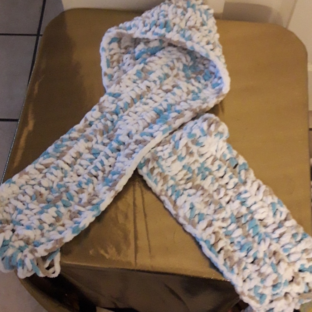 scarf